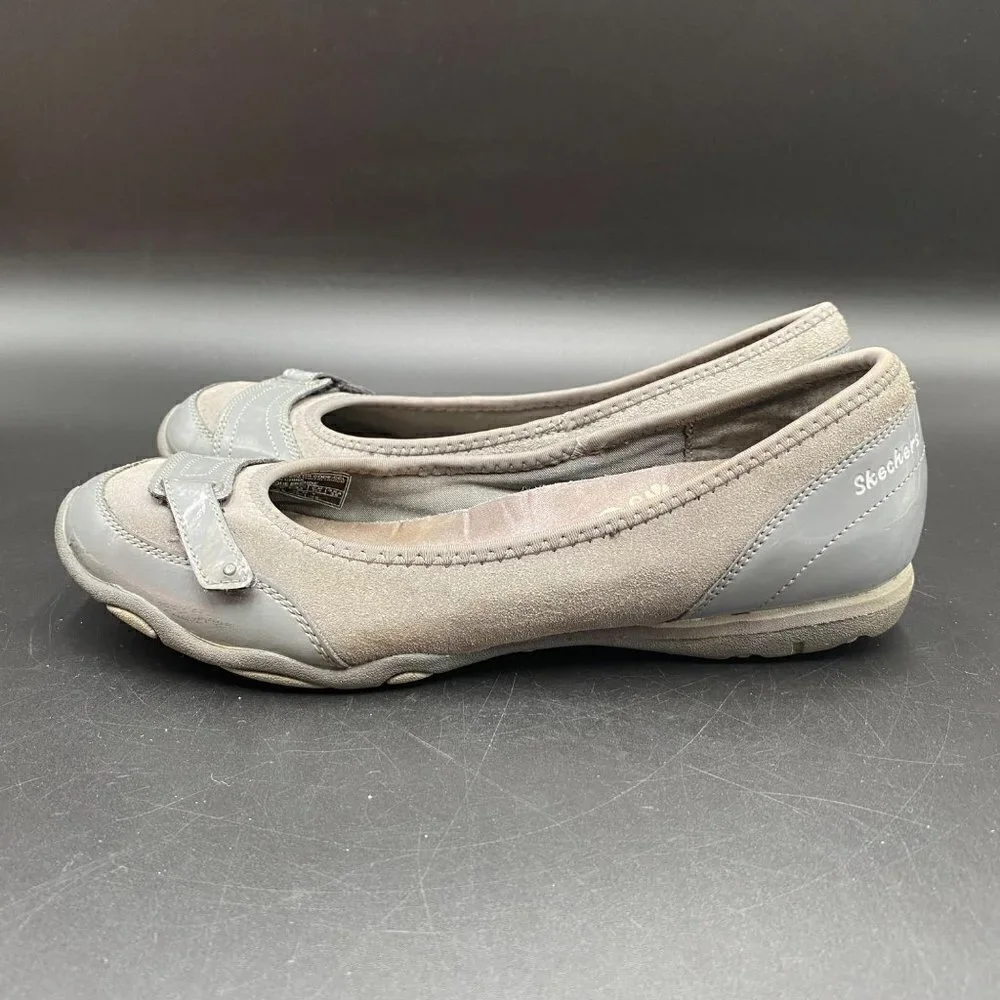 Skechers Gray Front Strap Hook Loop Ballet Flats Women’s Size 6.5